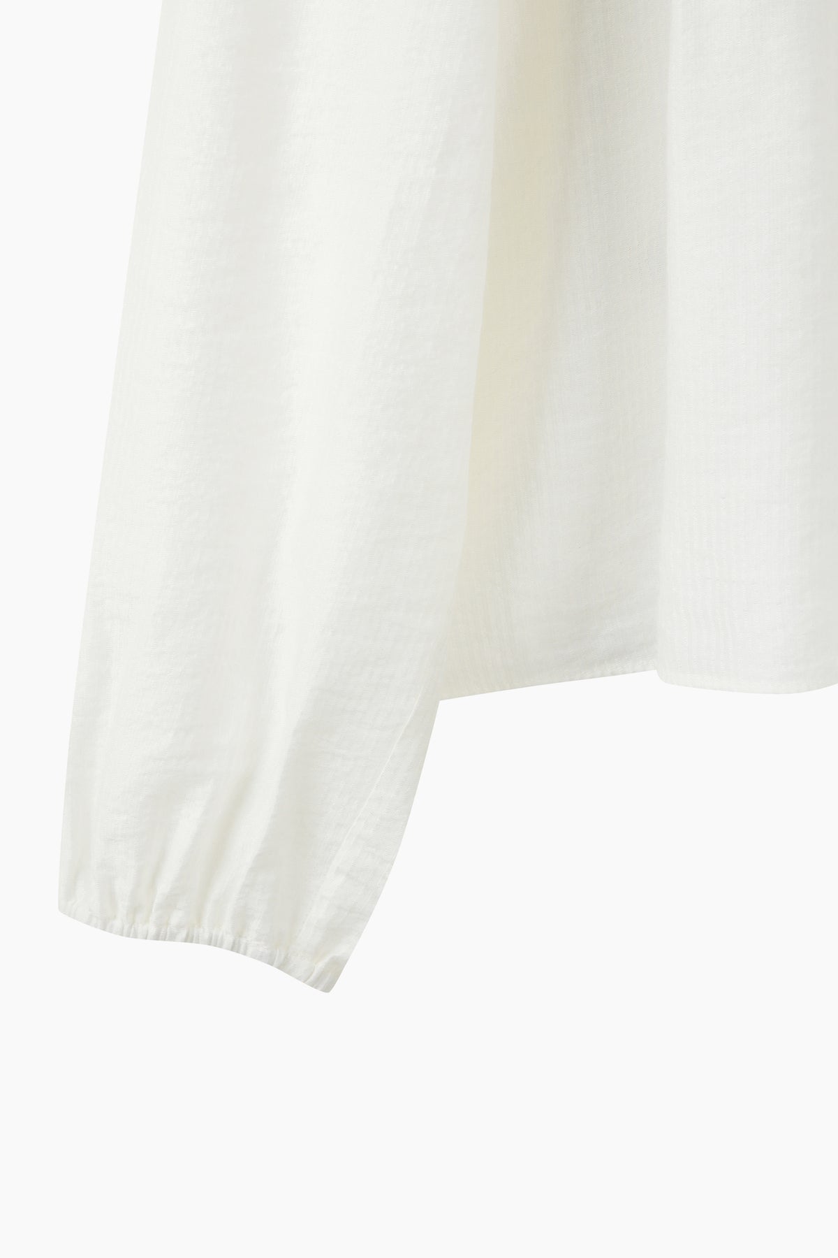 Blusa com folhos - ucb_image_DS1