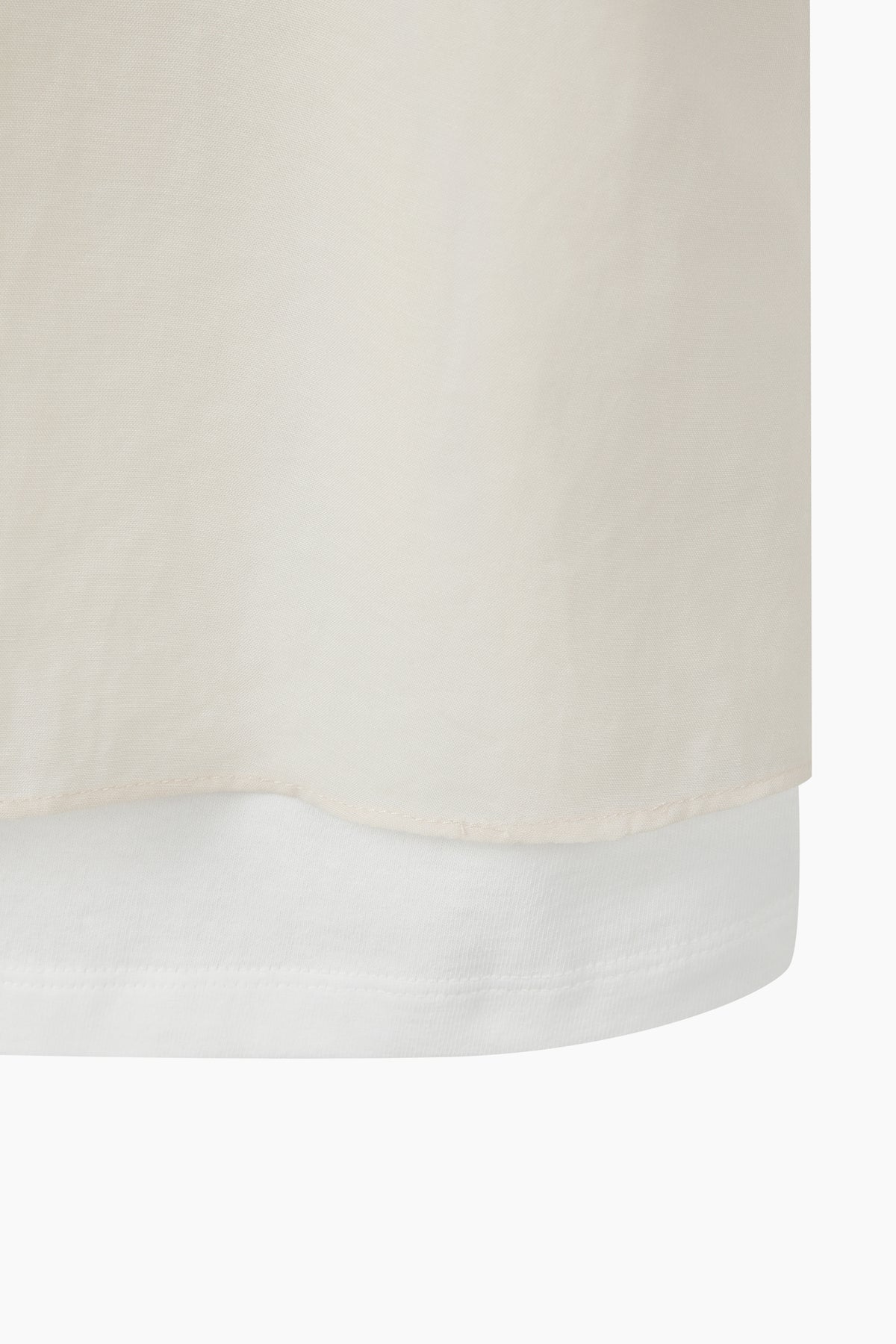 T-shirt com top em contraste - ucb_image_FY