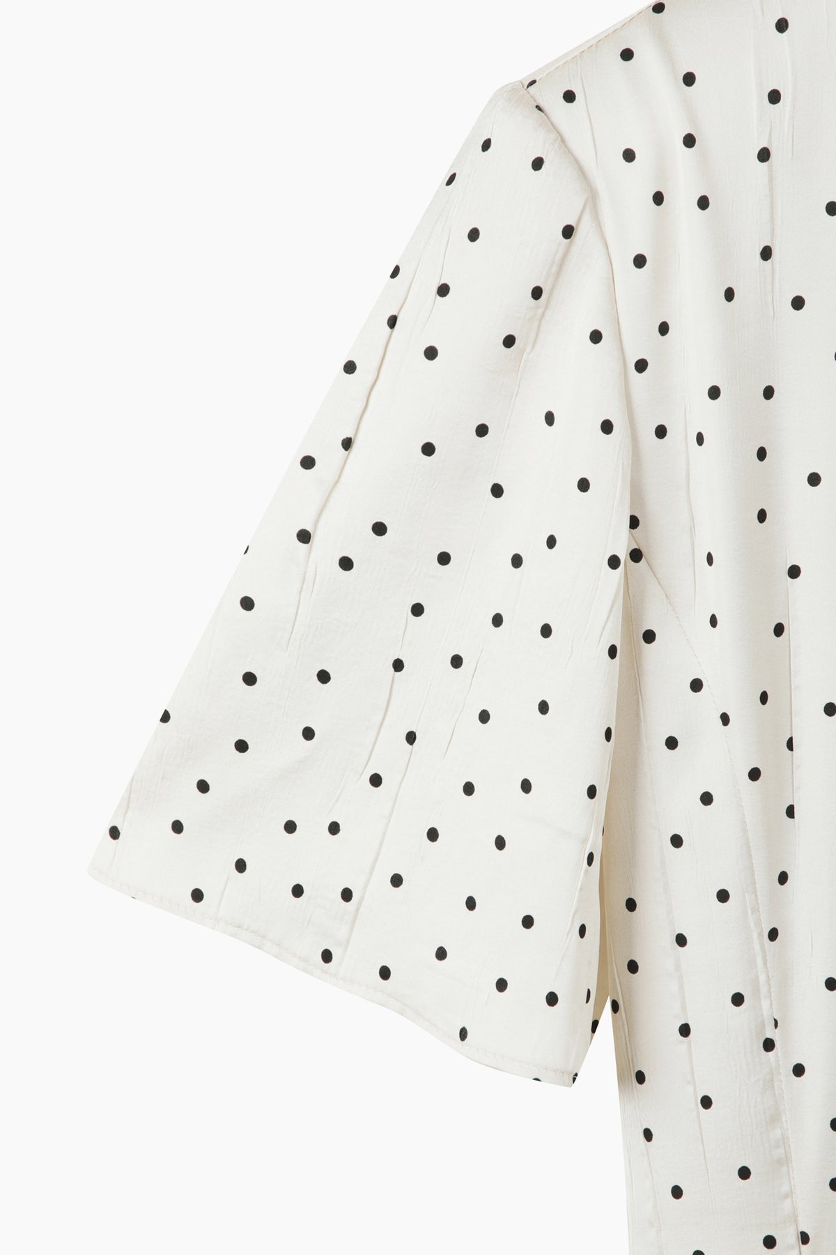Vestido midi às bolinhas - ucb_image_DS1