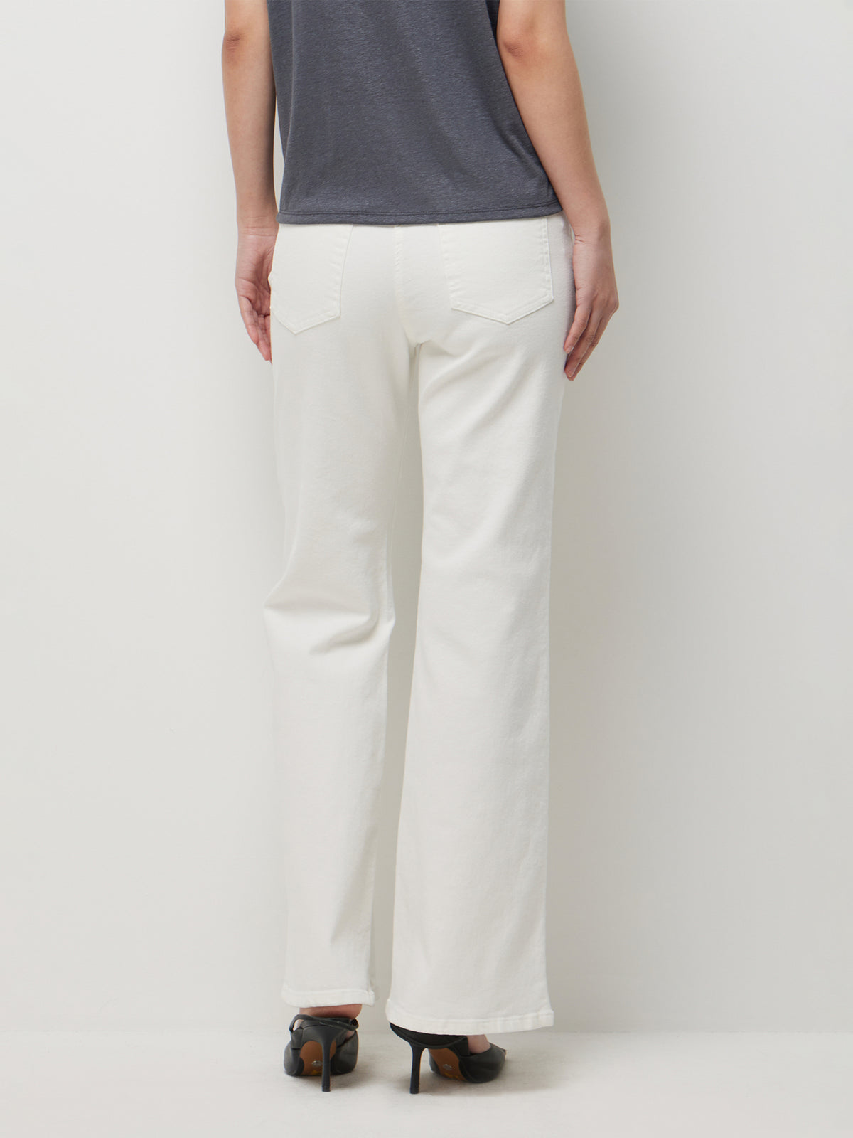 Jeans flare fit - ucb_image_B