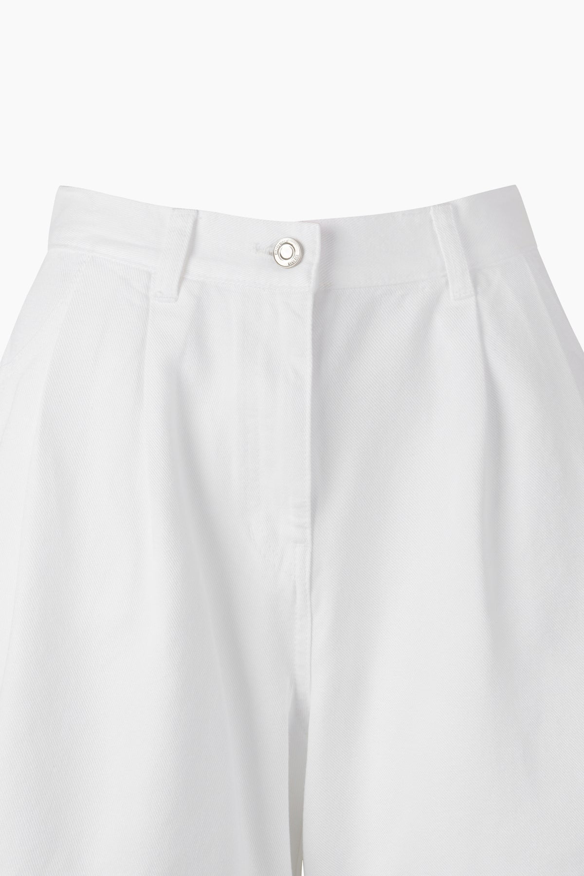 Shorts de jeans com pinças - ucb_image_BS