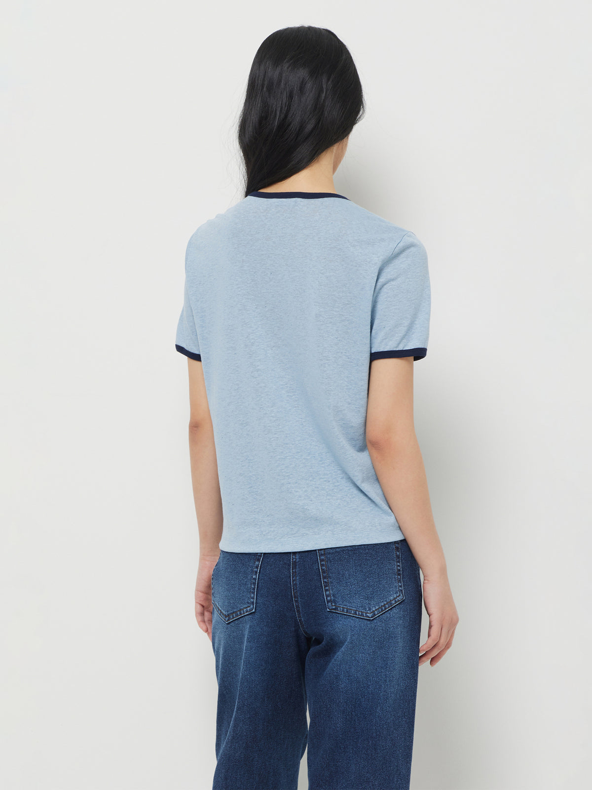 T-shirt com contraste em mistura de linho - ucb_image_B
