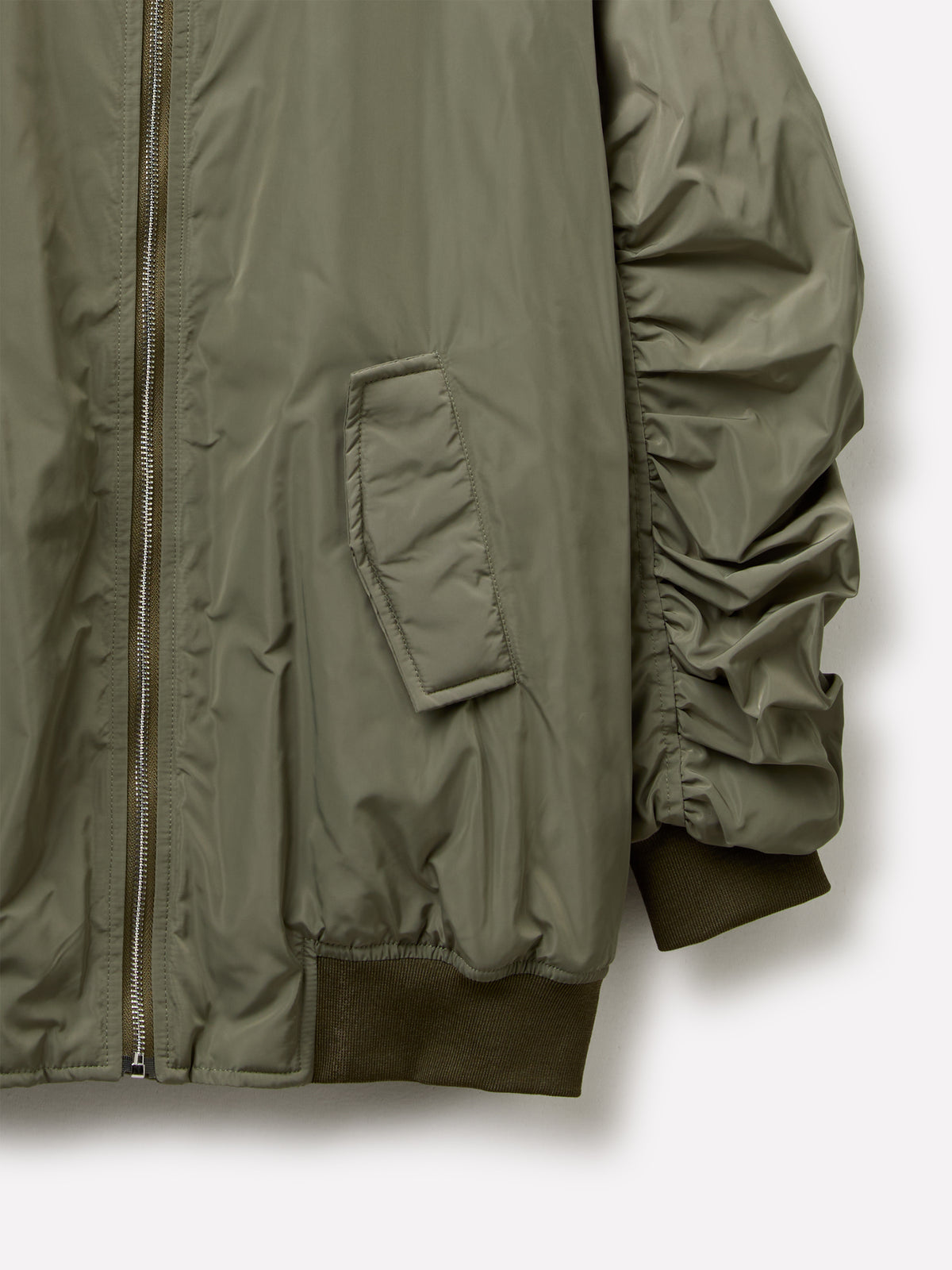 Bomber com franzido - ucb_image_DS1
