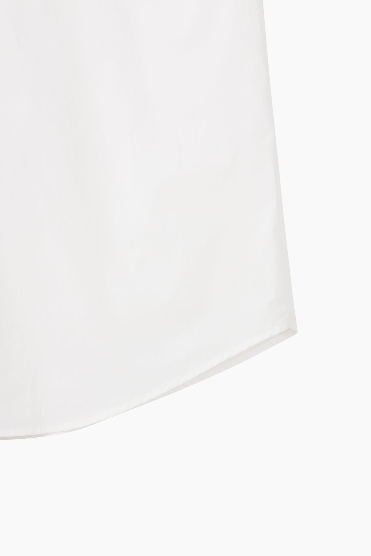 Camisa branca 100% algodão - ucb_image_DS1