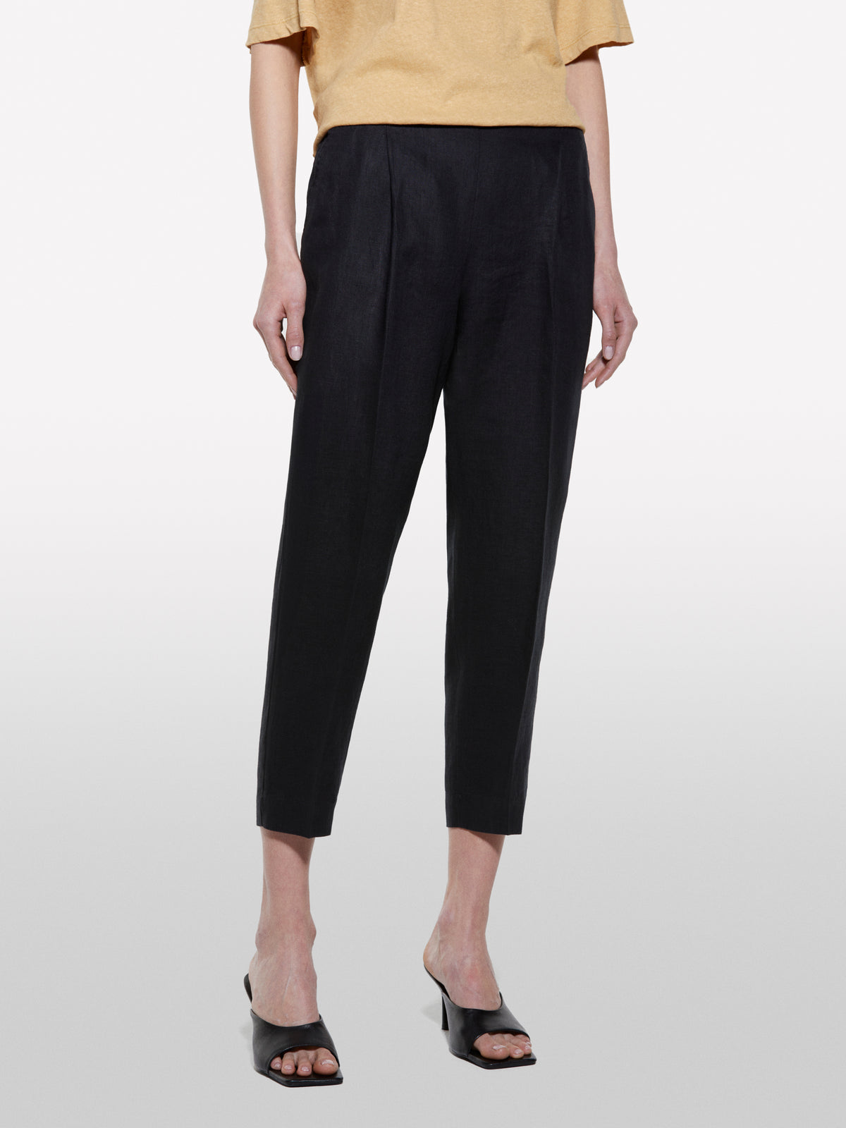 Joggers pretas em 100% linho - ucb_image_FY