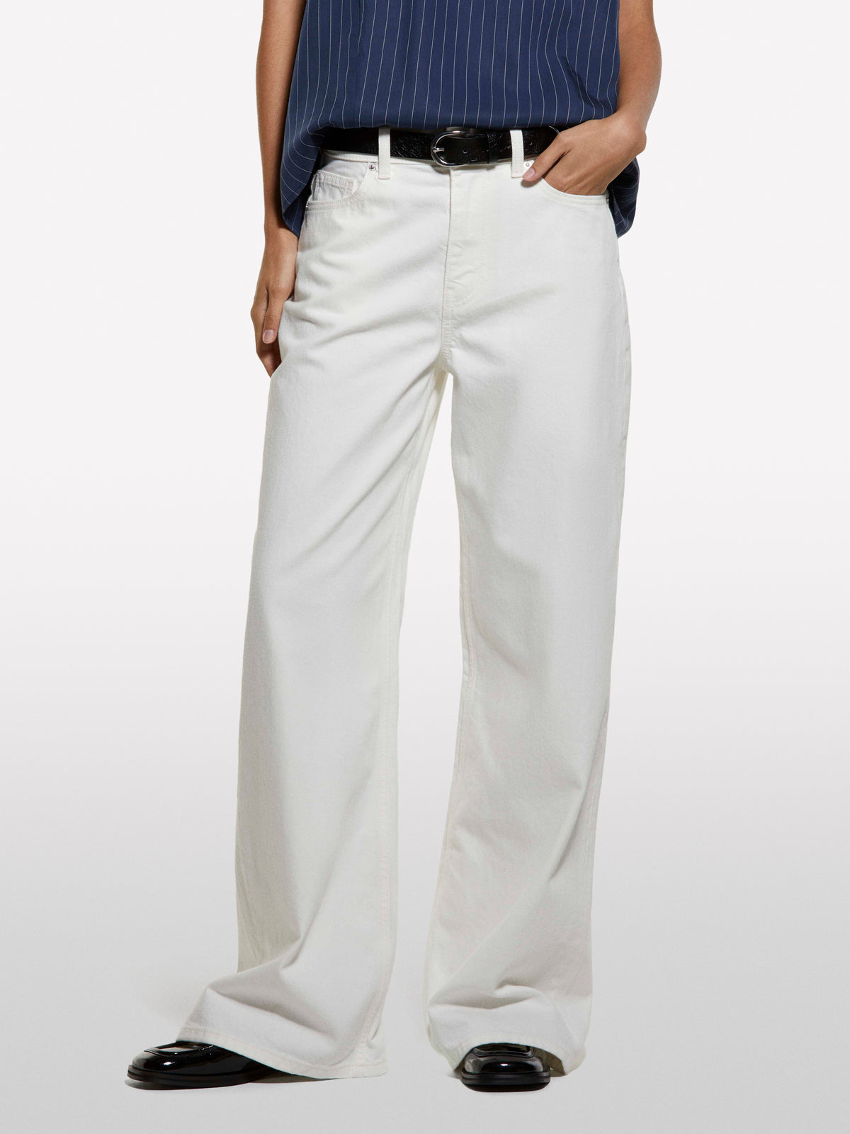 Jeans Style 72 wide fit - ucb_image_FY