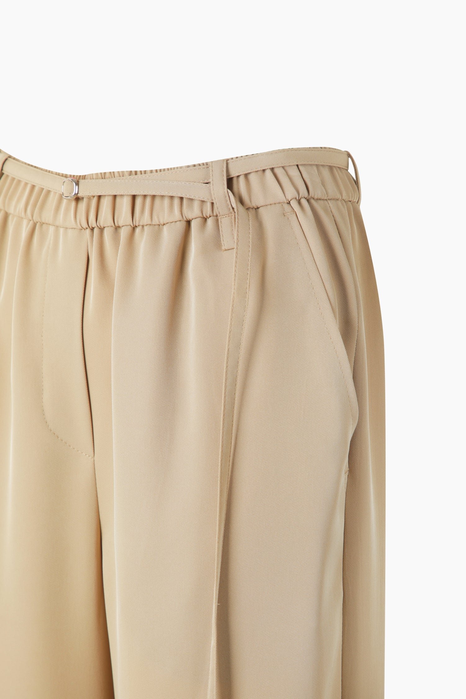 Calças amplas com cinto - ucb_image_DS1