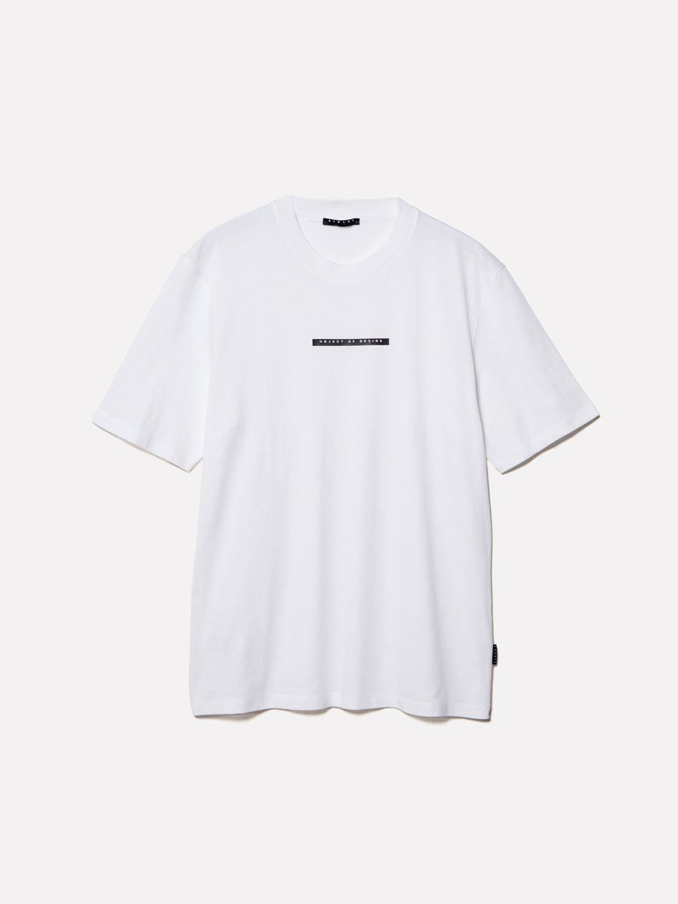 T-shirt branca com estampa de letra - ucb_image_FS