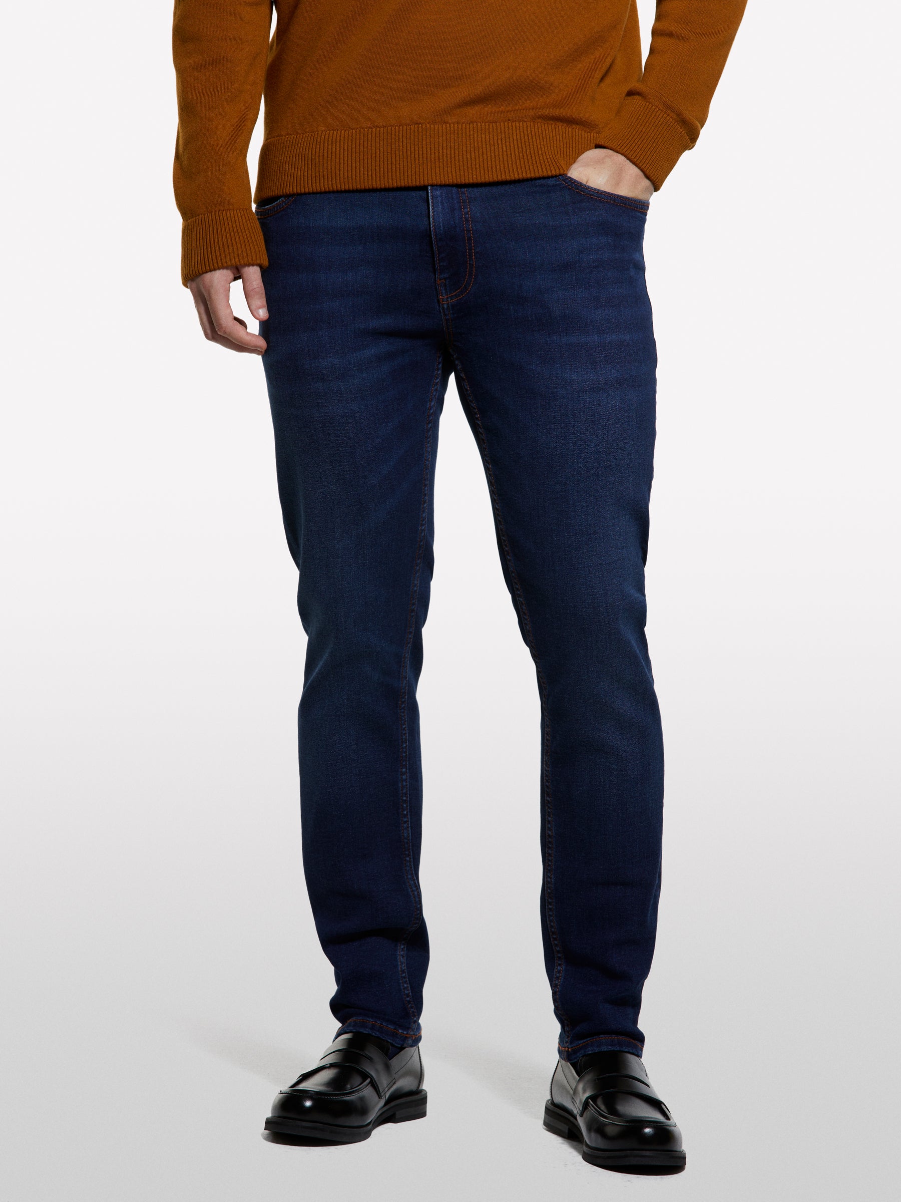 Jeans Style 73 skinny fit - ucb_image_FY