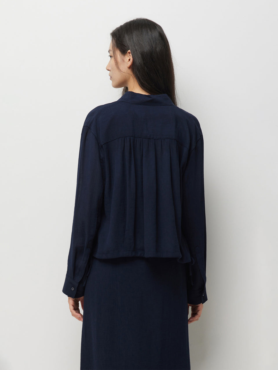 Camisa over com cordão de ajuste - ucb_image_B