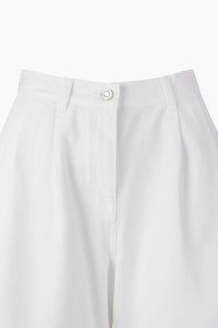 Shorts de jeans com pinças - ucb_image_BS