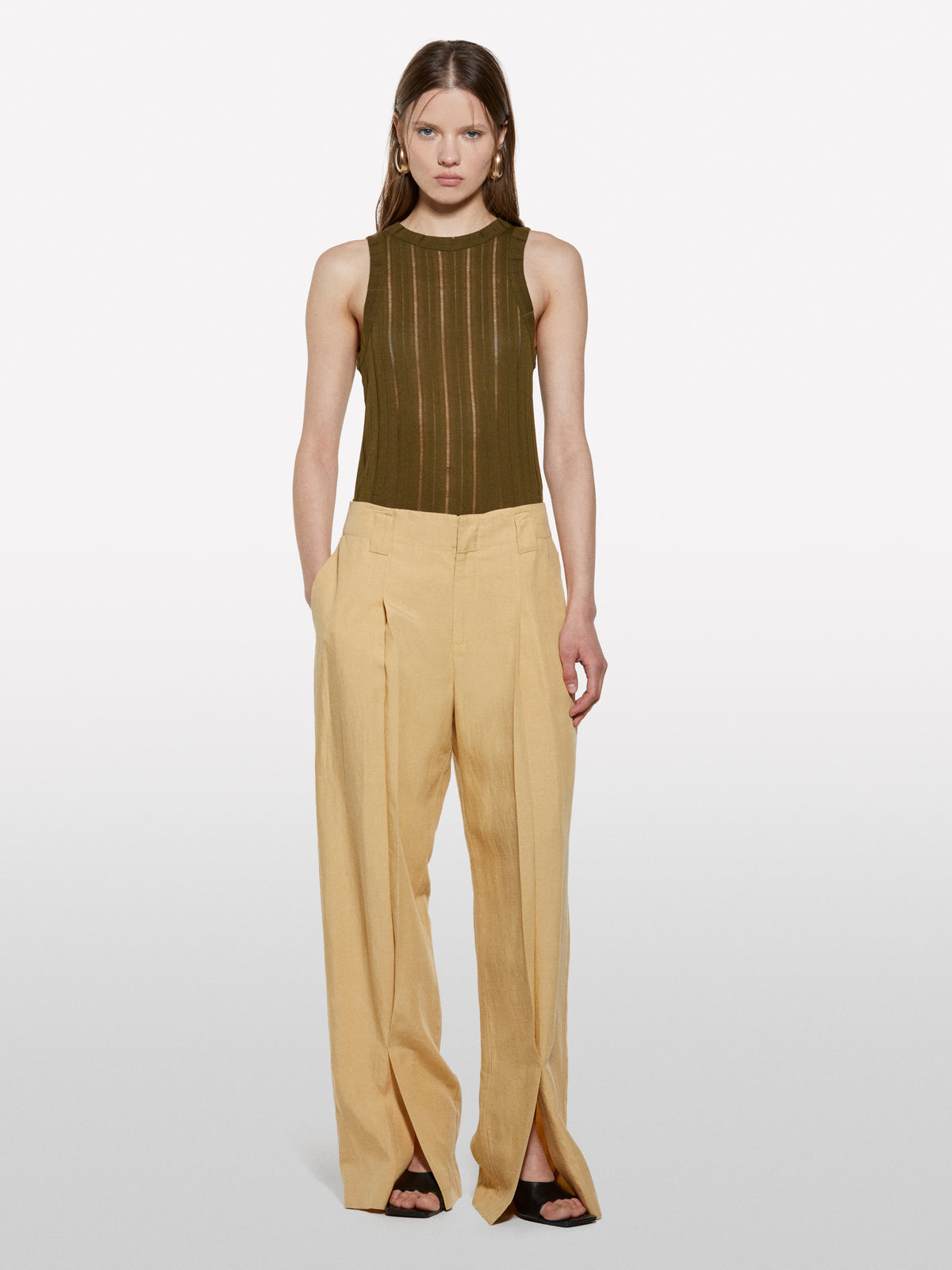 Top verde militar slim fit em canelado - ucb_image_F