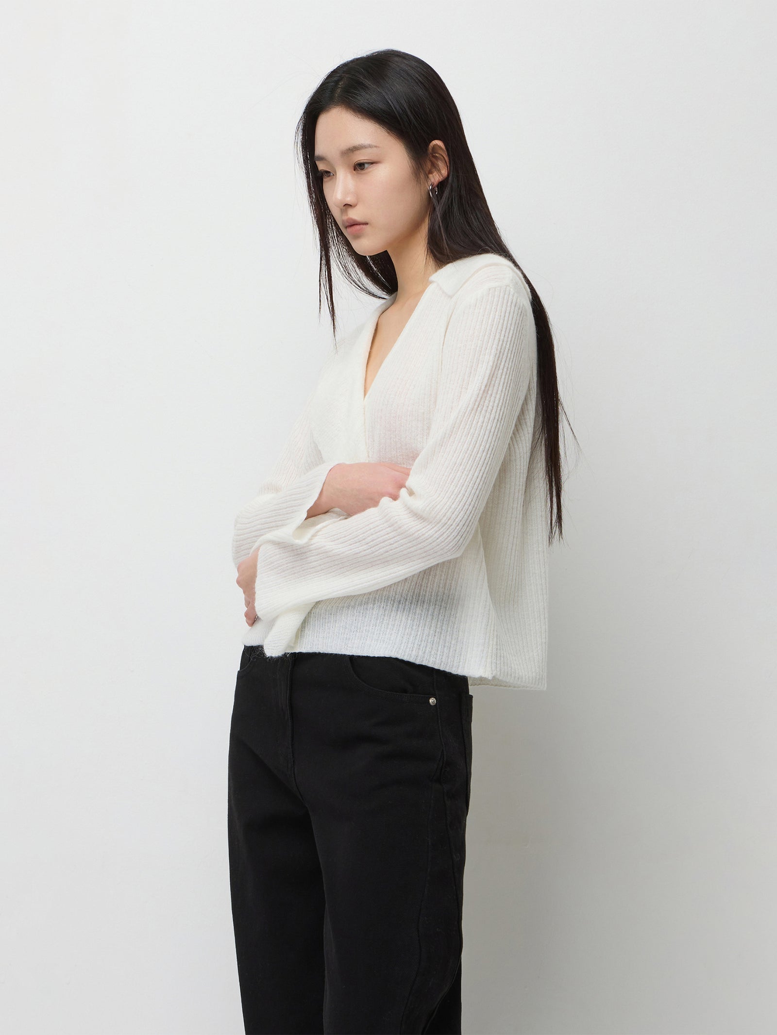 Cardigan with ruffles