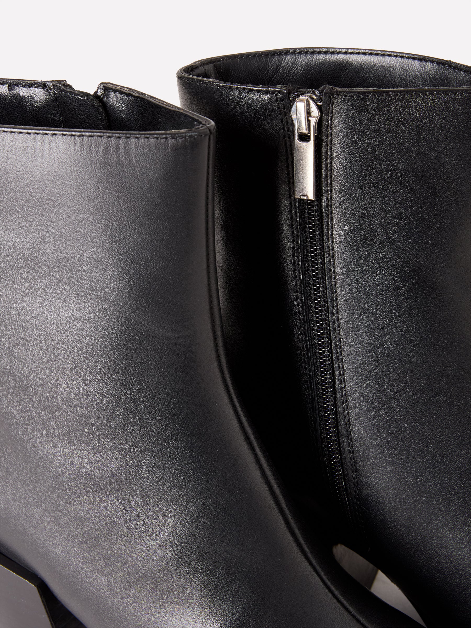 Botins 100% pele - ucb_image_DS1