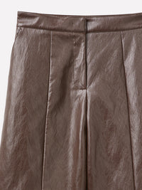 Bermudas em tecido revestido  - ucb_image_DS1