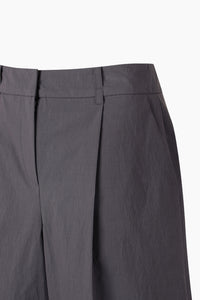 Bermudas com pinças - ucb_image_DS1