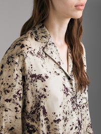 Camisa em cetim estampado - ucb_image_FY