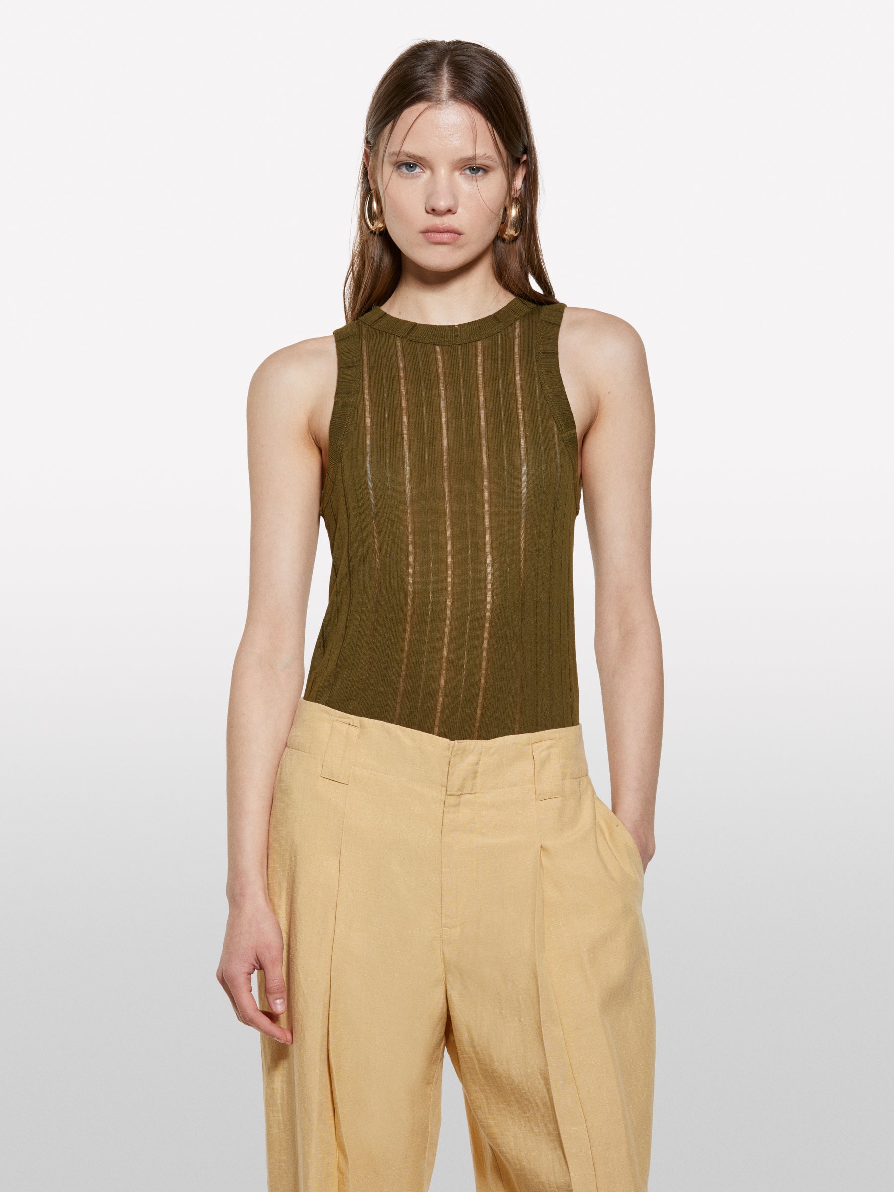 Top verde militar slim fit em canelado - ucb_image_FY