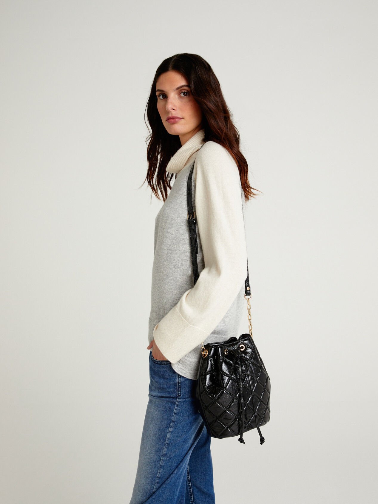 quilted bucket bag
