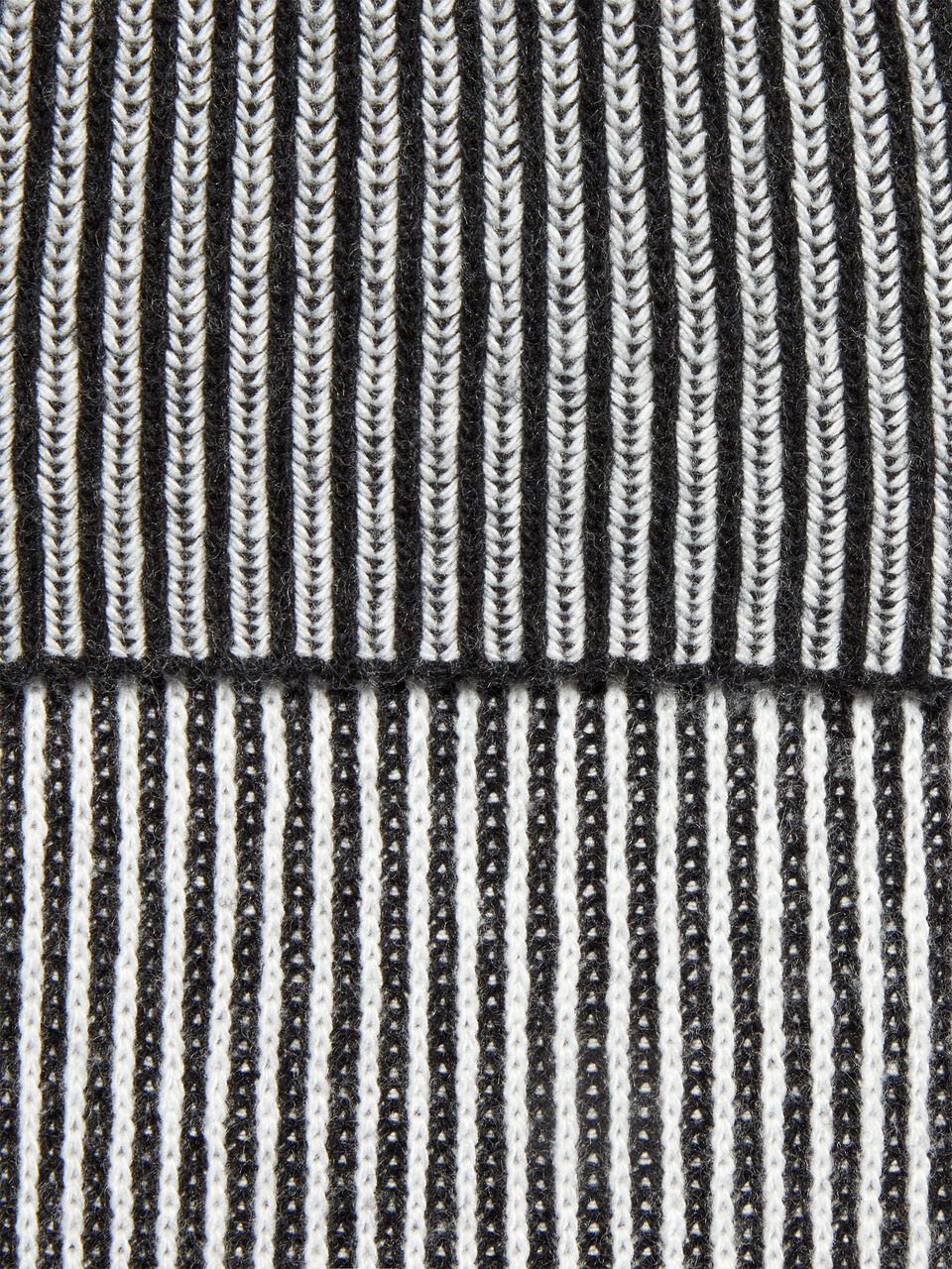 KNITTED SCARF Women image number null
