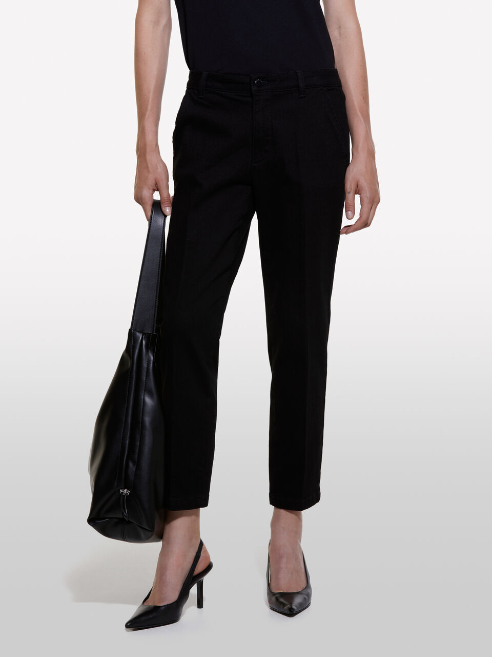 TROUSERS Women image number null