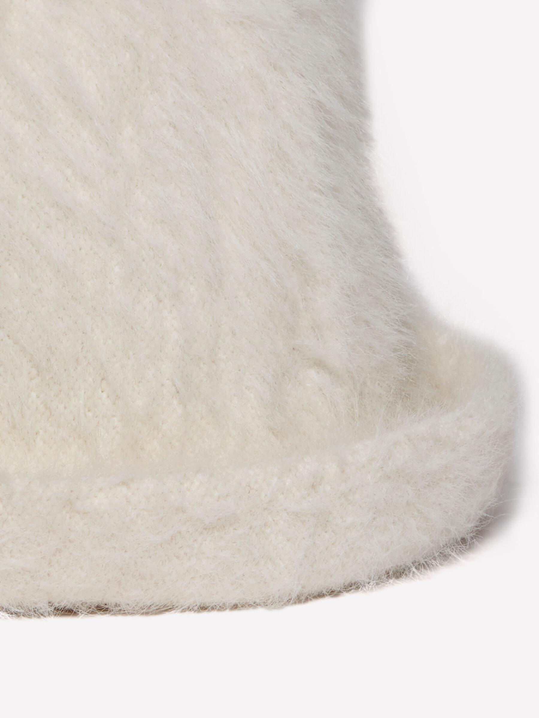 HAT Women image number null