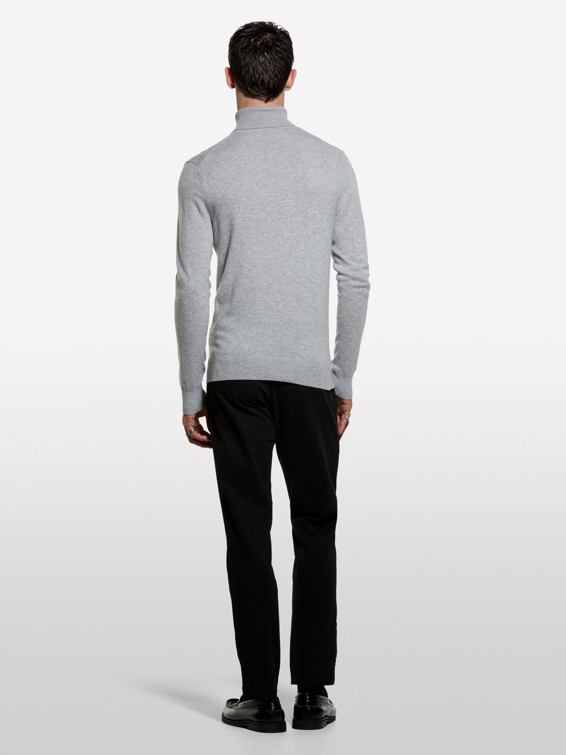 TURTLE NECK SW. L/S Men image number null