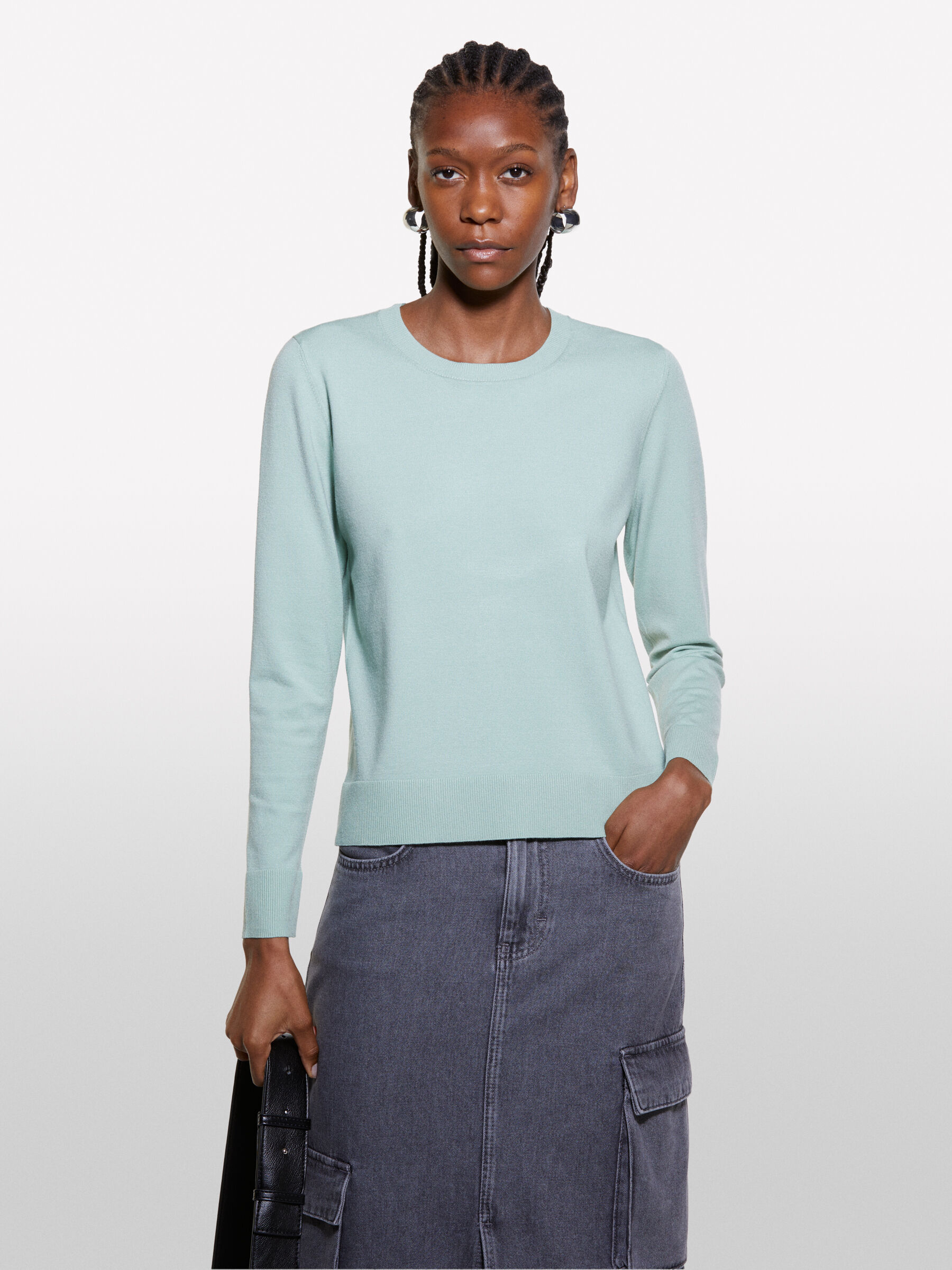 Women s Crew Neck Sweaters elegant and casual Sisley