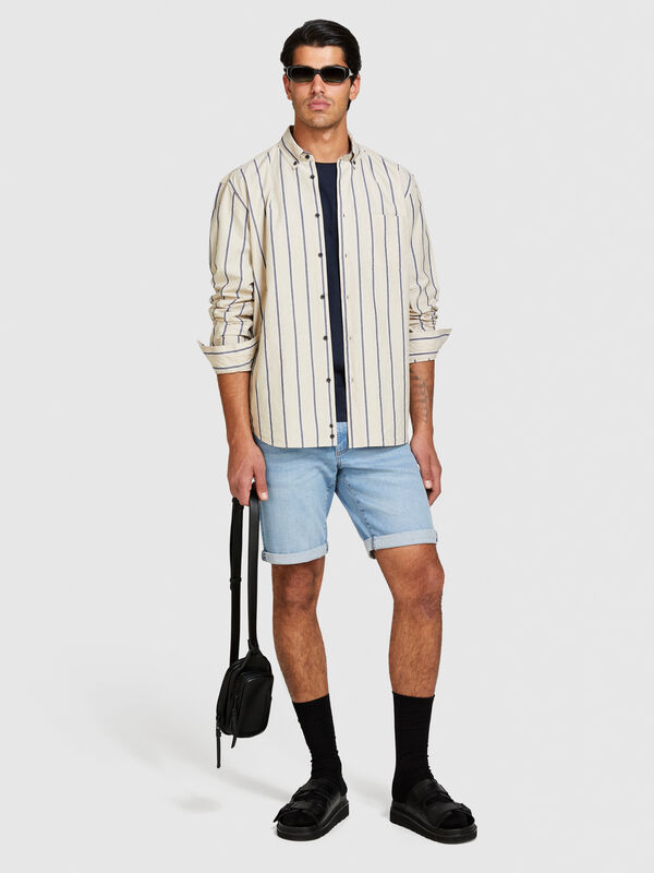Slim comfort fit denim shorts - men's jean shorts | Sisley