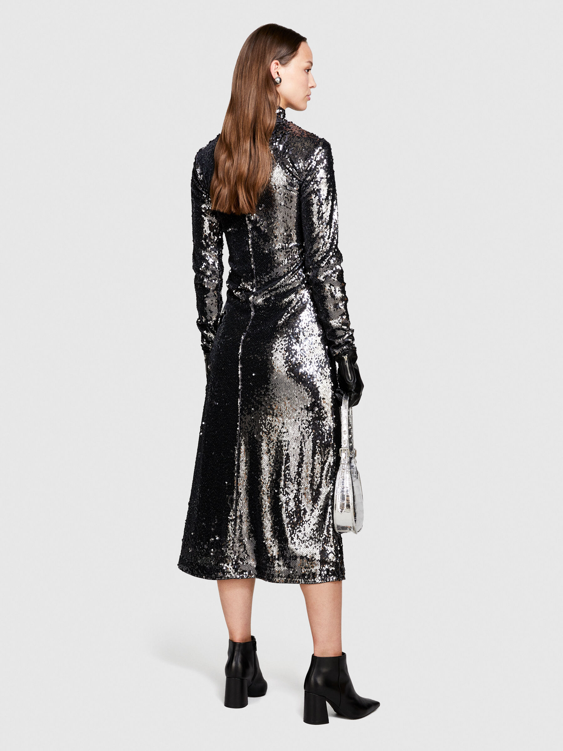 Midi dress with sequins