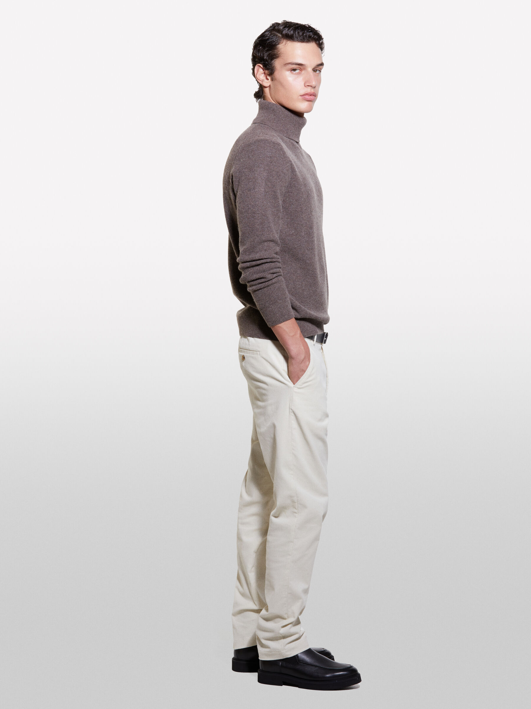 TURTLE NECK SWEATER Men image number null