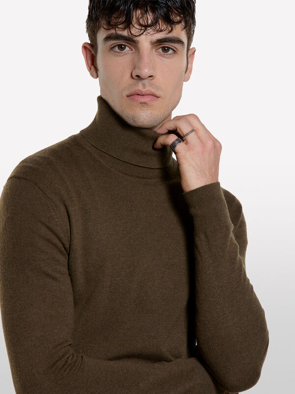 Brown regular fit sweater with high neck - men's high neck sweaters | Sisley