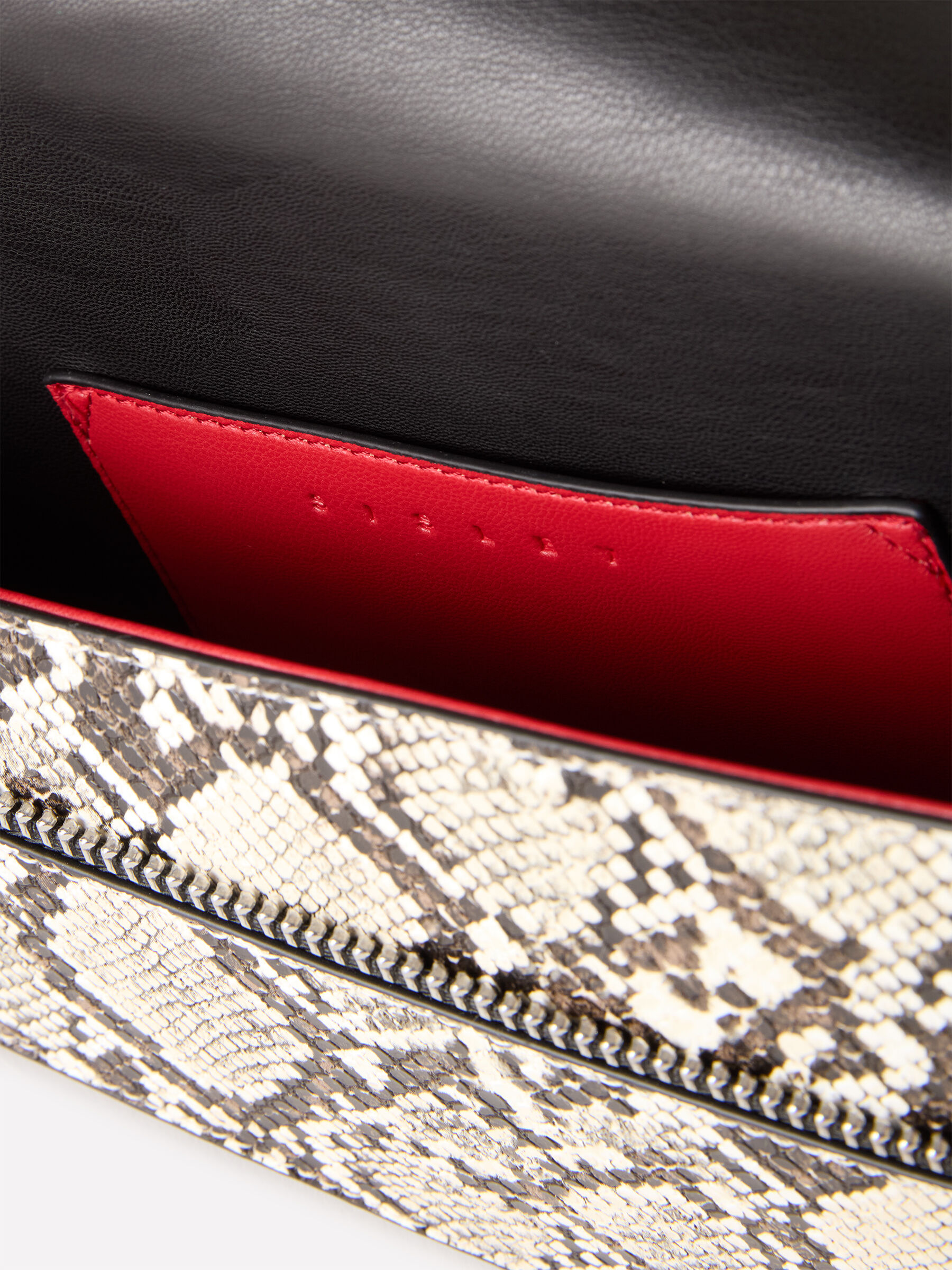 BAG Women image number null