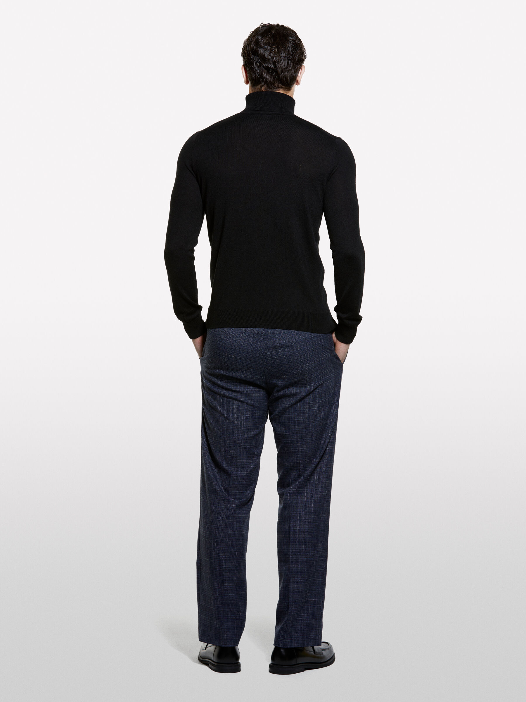 TURTLE NECK SWEATER Men image number null