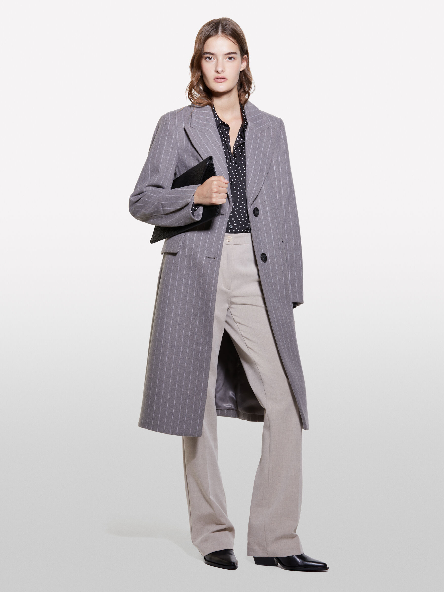 COAT Women image number null