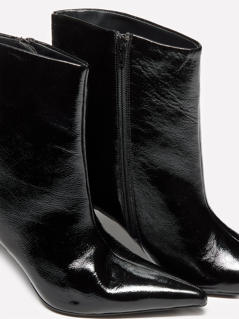 BOOT Women image number null