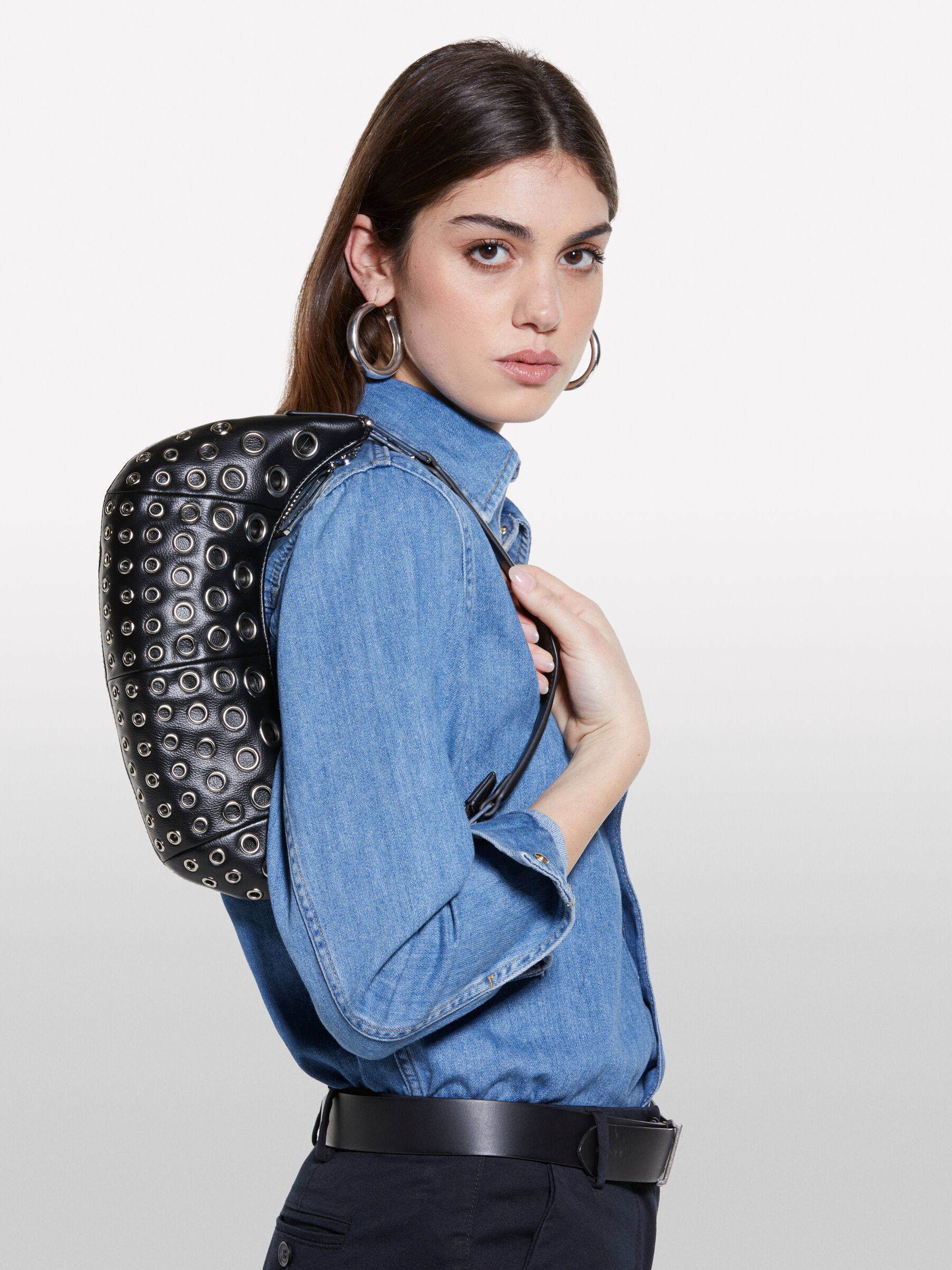 Black bag with eyelets, Black - Sisley