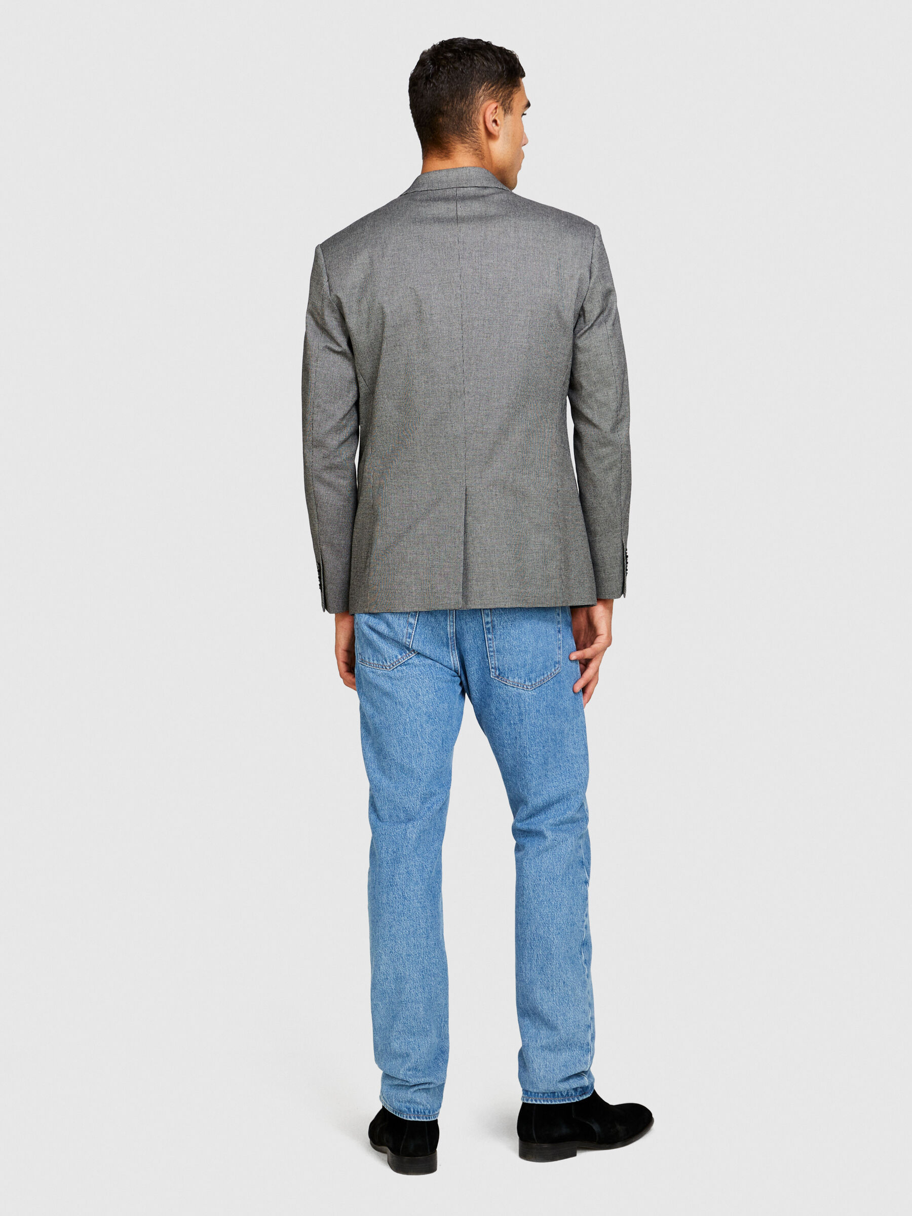Slim fit blazer with jeans shop