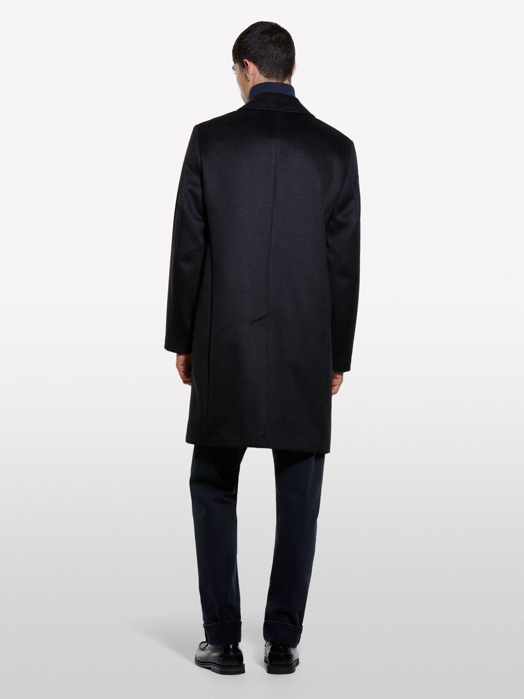 COAT Men image number null