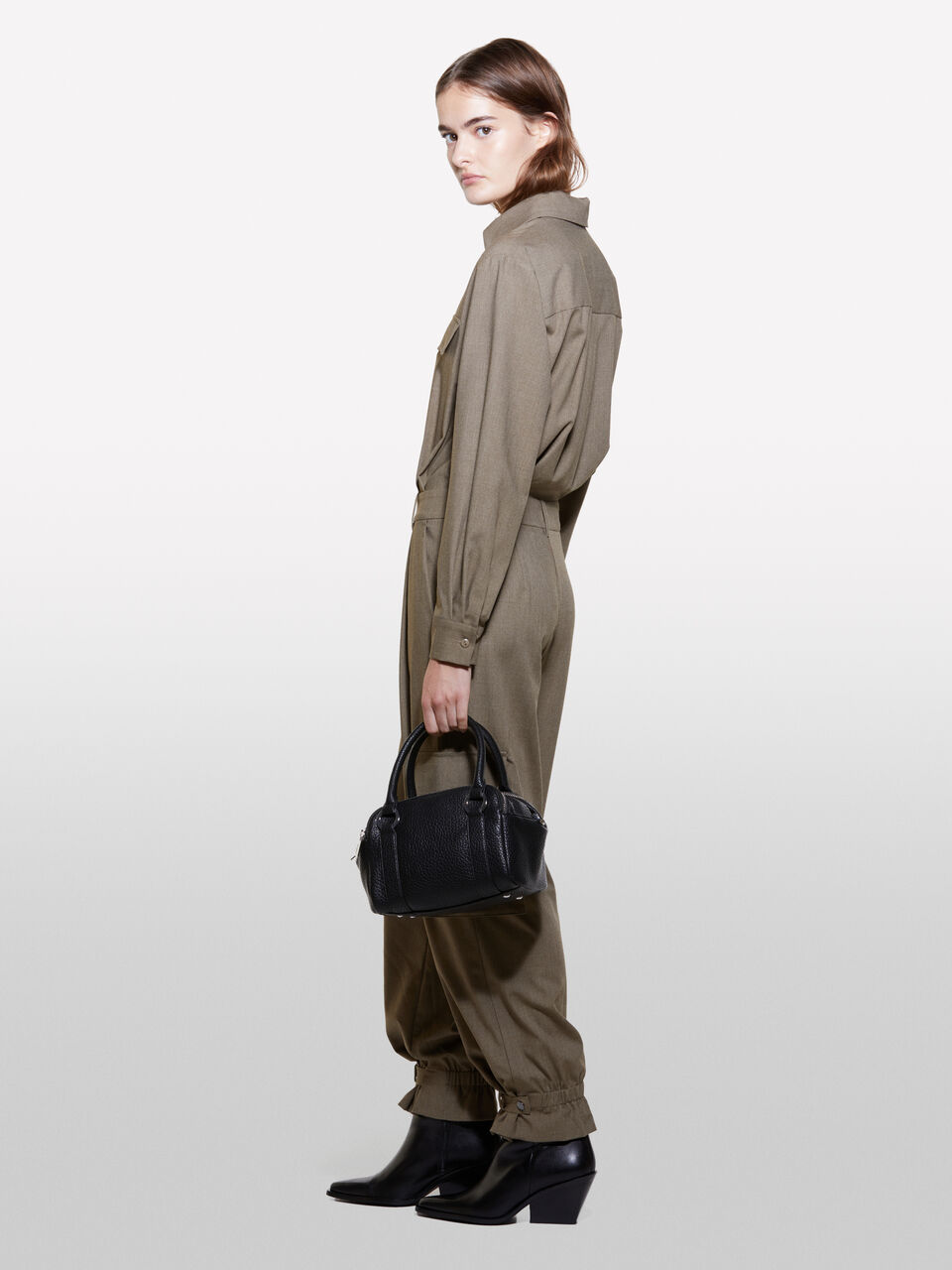 OVERALL Women image number null