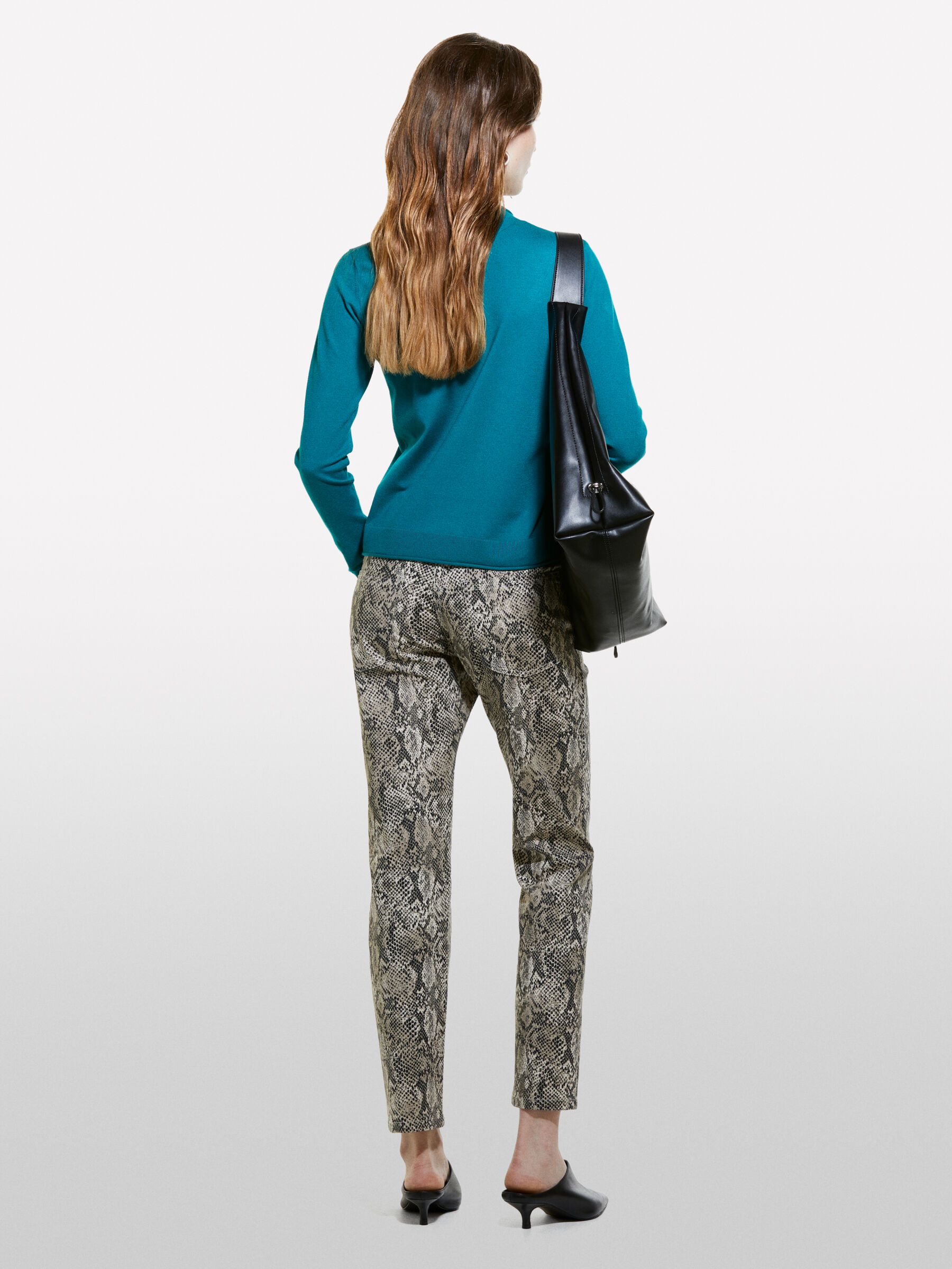 L/S SWEATER Women image number null