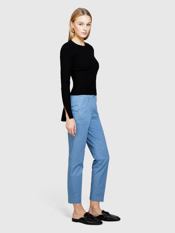 Slim fit chinos - women's chino trousers | Sisley