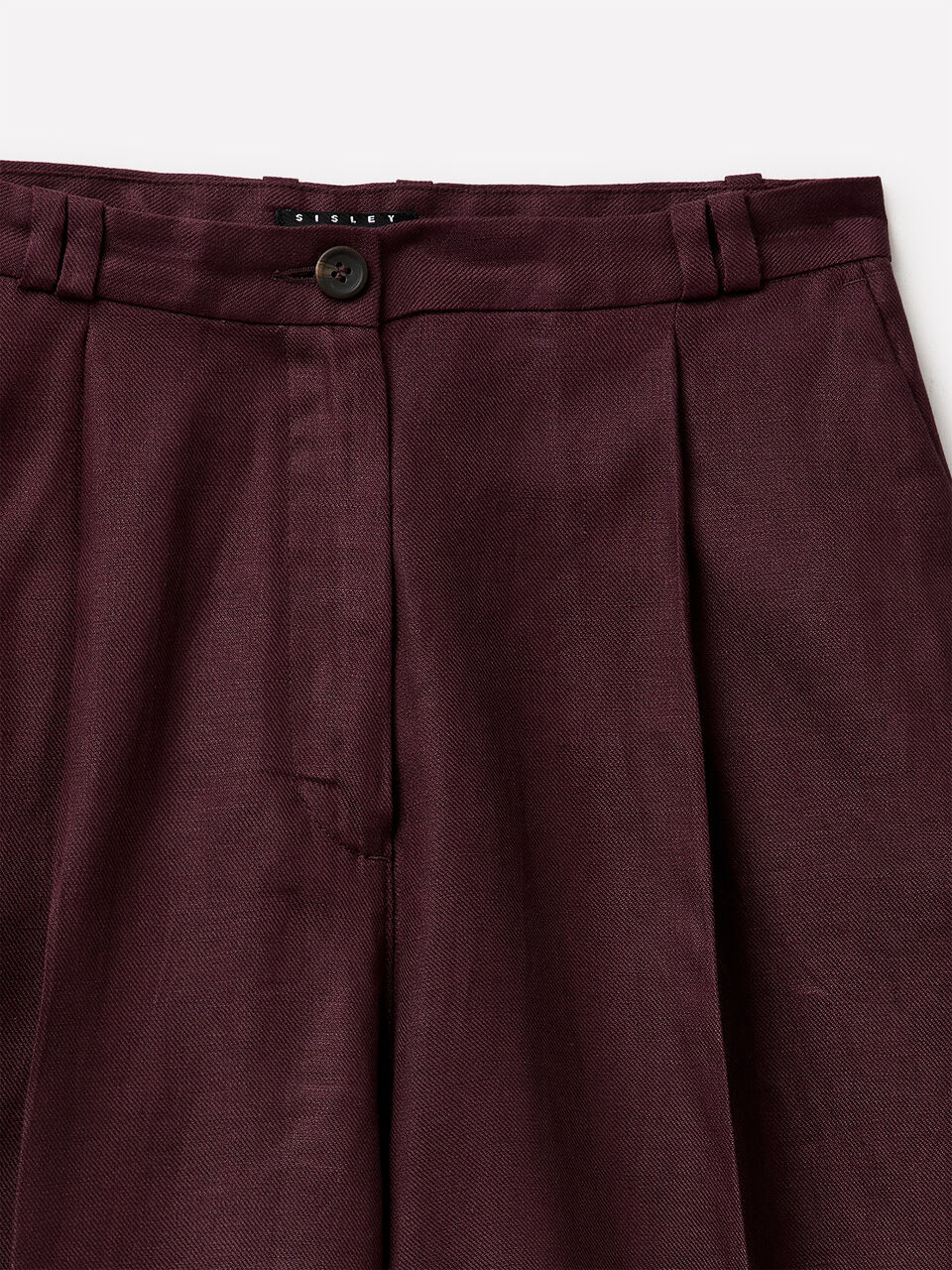 BERMUDA Women image number null