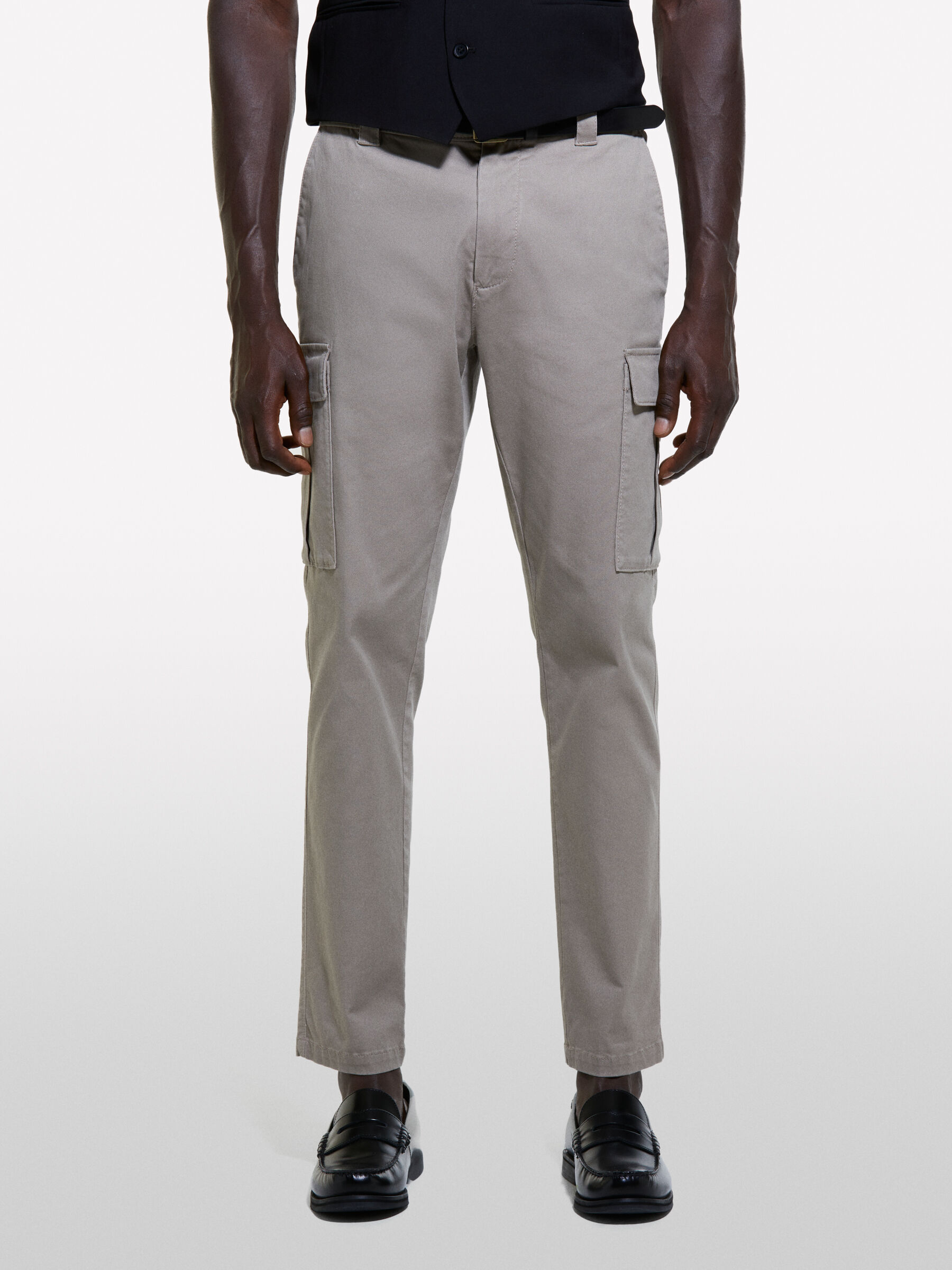 TROUSERS Men image number null
