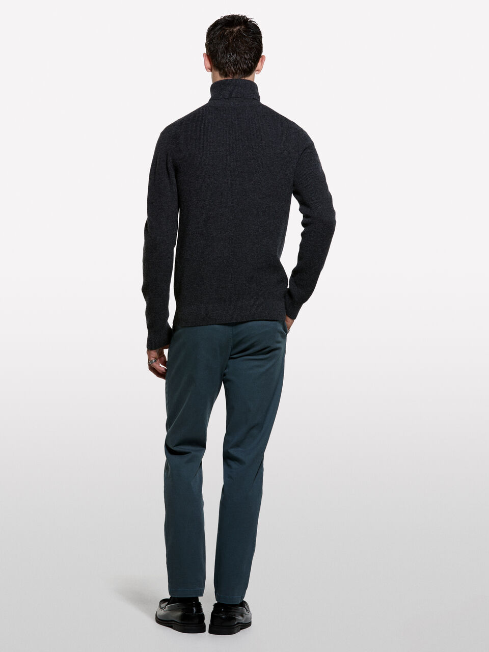 TURTLE NECK SWEATER Men image number null