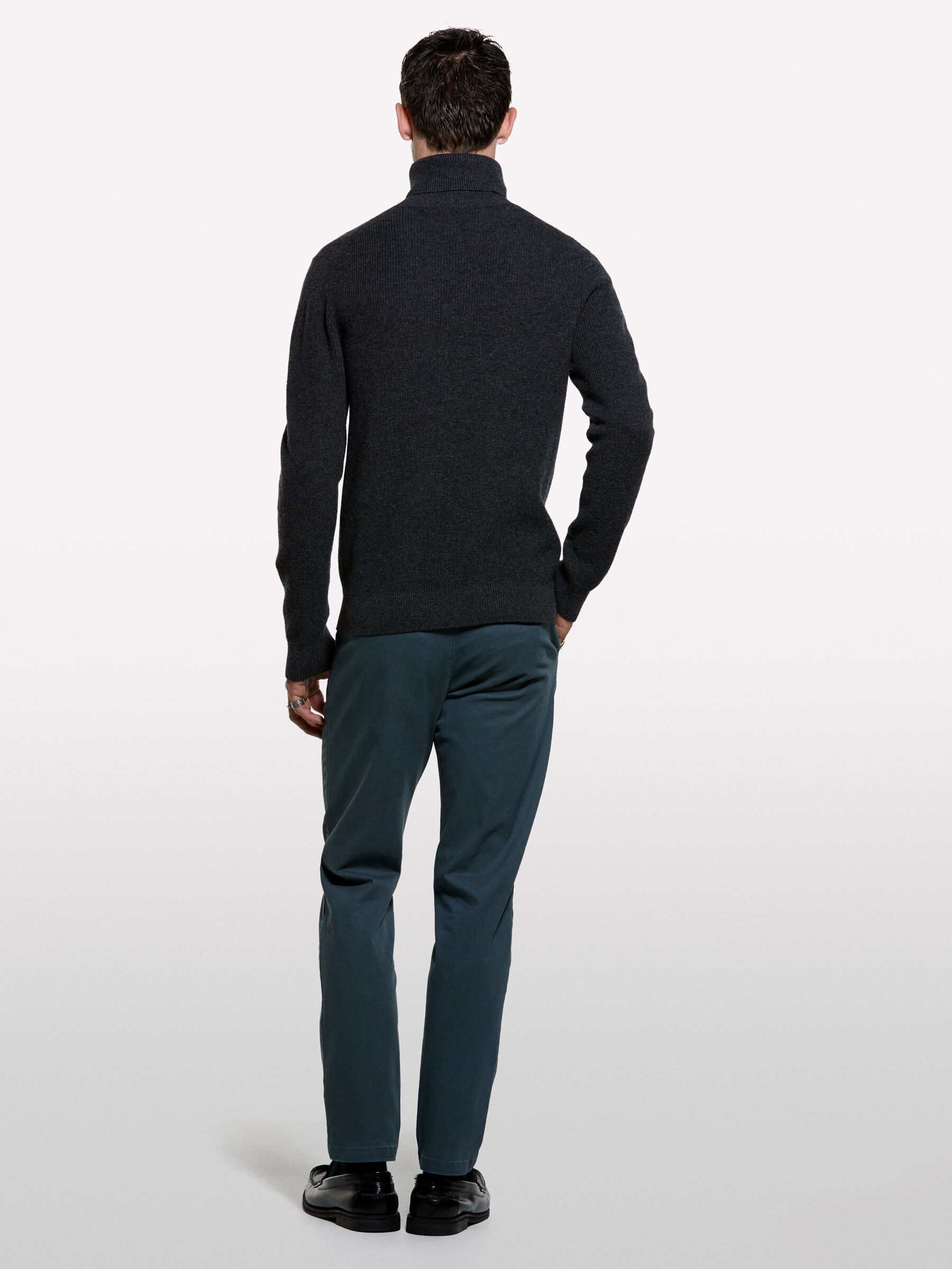 TURTLE NECK SWEATER Men image number null