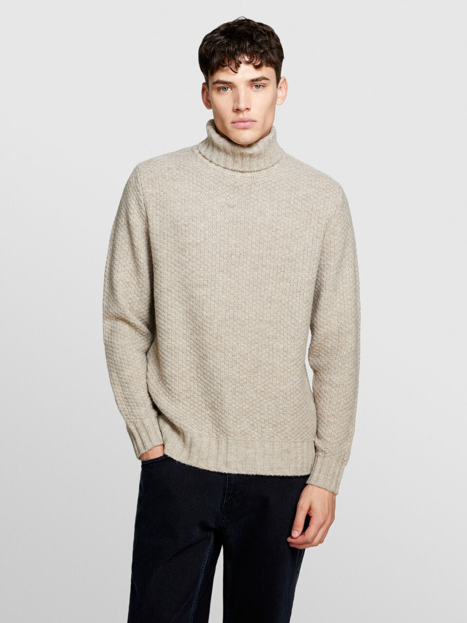 TURTLE NECK SWEATER Men image number null