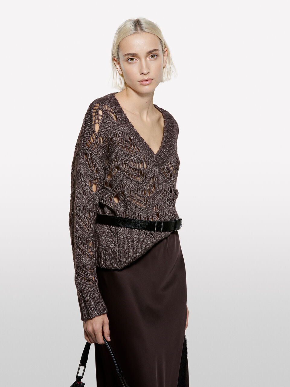 V NECK SWEATER L/S Women image number null