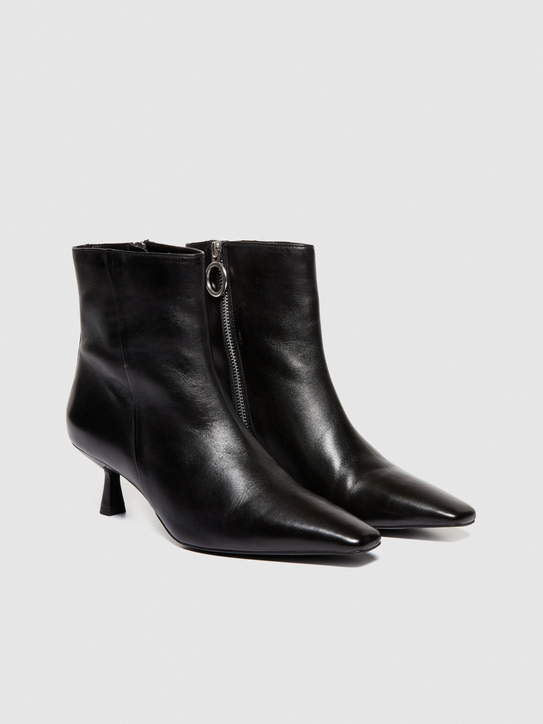 Black leather ankle sales boots kitten heel
