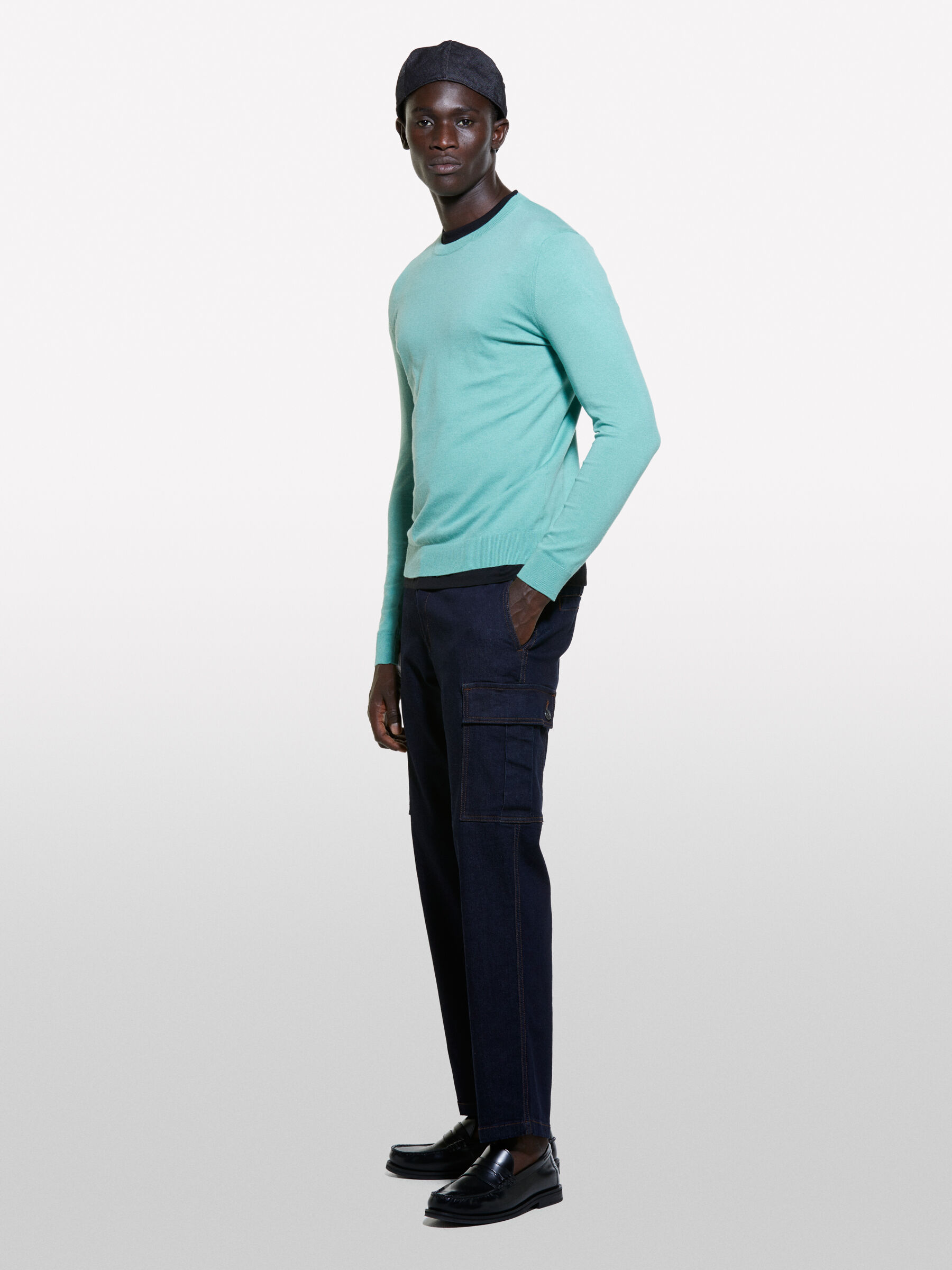 Green sweater navy pants shop